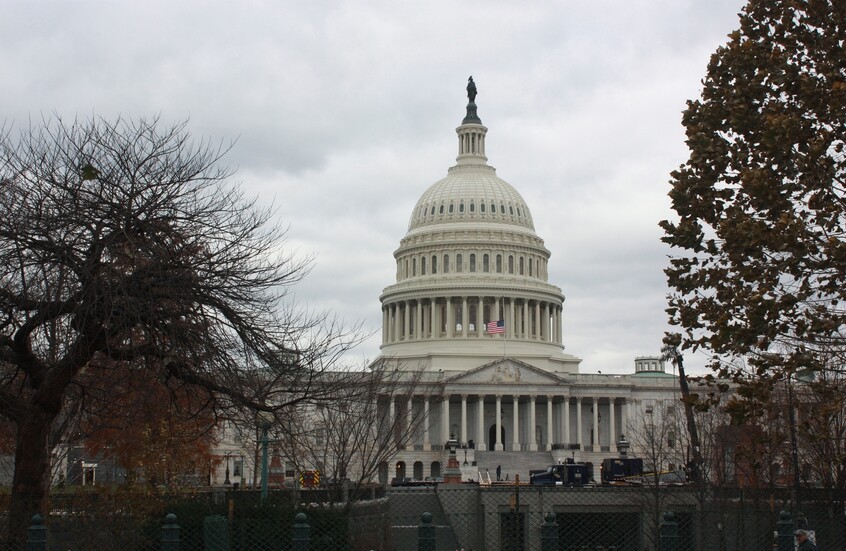 سيناتور أمريكي: إلغاء قانون قيصر يتماشى مع أجندة ترامب في منح سوريا فرصة