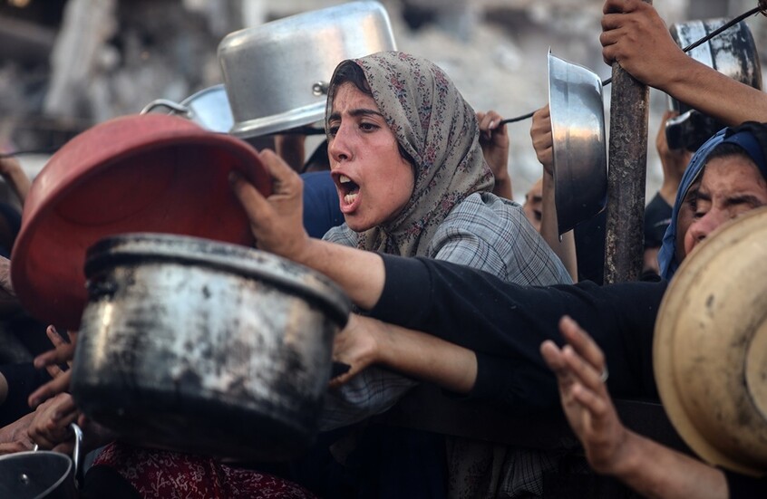لازاريني: غزة تشهد مأساة إنسانية غير مسبوقة.. والمساعدات تحولت إلى "فخ مميت"