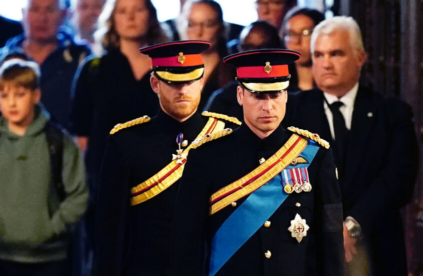 بجانب جثتها سلاح ناري.. وفاة مفاجئة لقريبة الأميرين ويليام وهاري عن عمر 20 عاماً