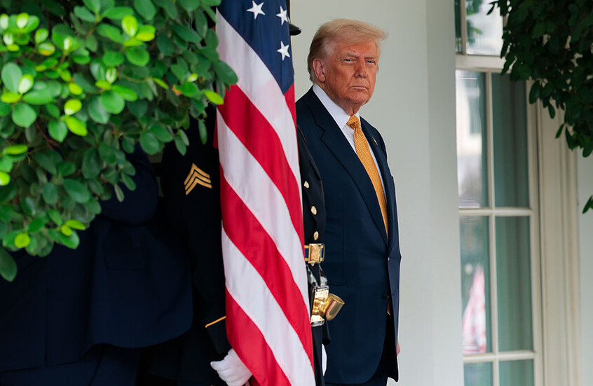 ترامب يستبعد مراسلي "وول ستريت جورنال" من تغطية زيارته إلى اسكتلندا