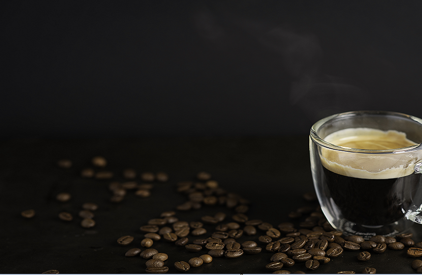 دراسة تكشف تأثير تناول الكافيين أثناء التمارين الرياضية