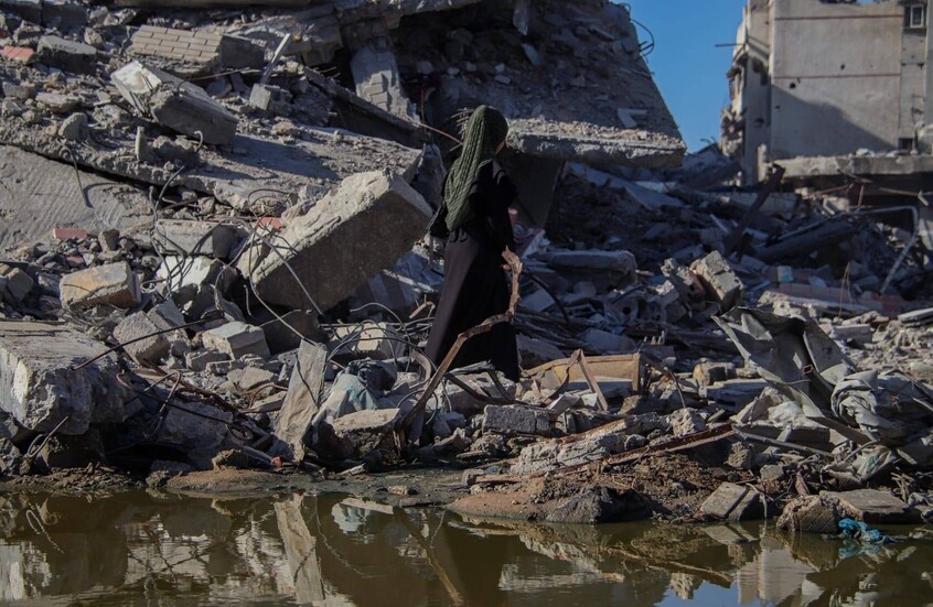 "هآرتس": خان يونس مسحت بالكامل و70% من مباني غزة لم تعد صالحة للسكن (صورة)
