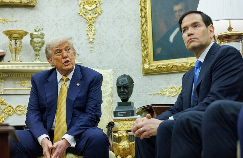 "فاينانشال تايمز": روبيو أثر على موقف ترامب تجاه روسيا والصين وإيران وفنزويلا