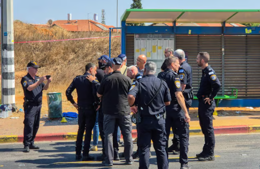 الجيش الإسرائيلي يعلن إصابة 8 جنود بعملية الدهس غرب طولكرم