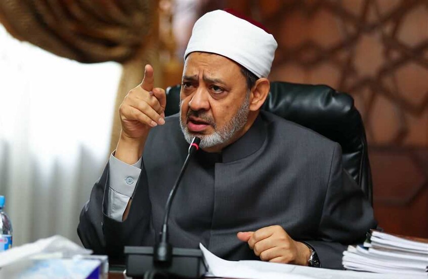 هل رفض شيخ الأزهر عرضا ماليا ضخما من السعودية؟.. بيان يكشف التفاصيل
