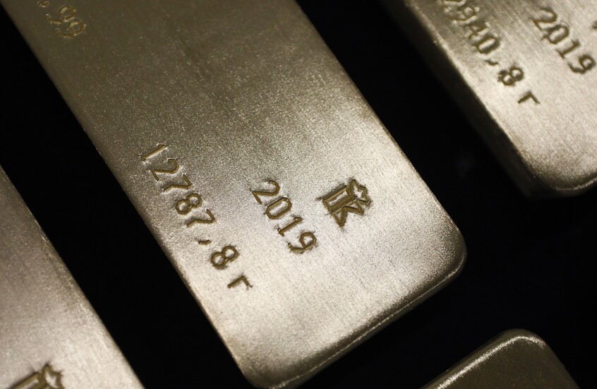 انخفاض أسعار الذهب مع تفاؤل التجارة