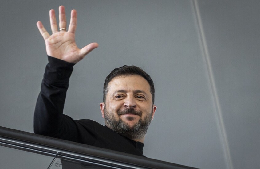 زيلينسكي يعلن التوصل إلى اتفاق لبيع طائرات مسيرة أوكرانية للولايات المتحدة