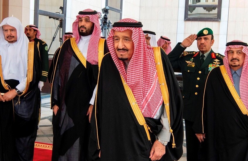 القيادة السعودية تعزي بوتين في ضحايا تحطم طائرة ركاب في الشرق الأقصى الروسي