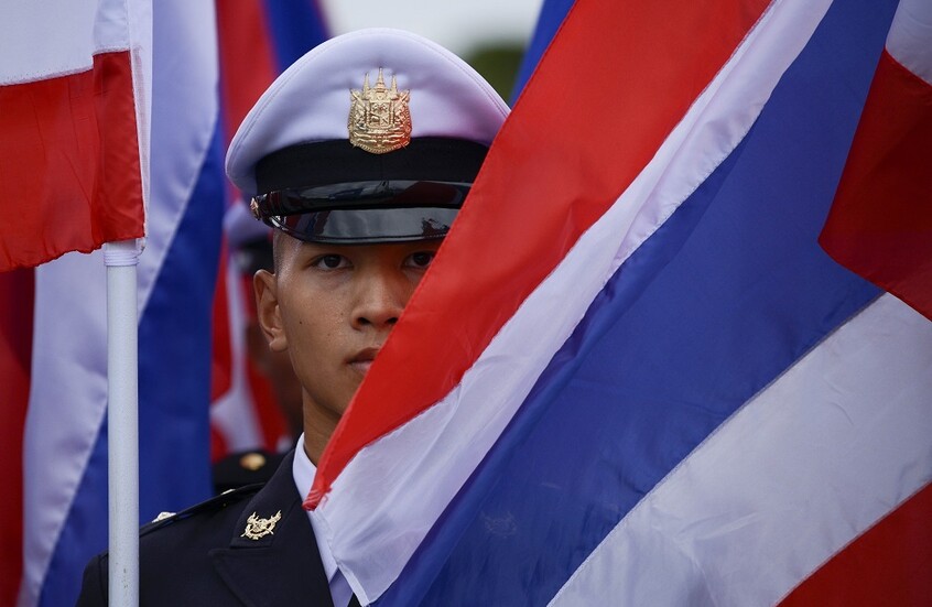 تايلاند تعلن فرض حالة "الأحكام العرفية" على طول الحدود مع كمبوديا