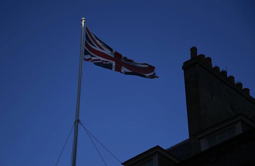 أكثر من 221 نائبا بريطانيا يطالبون رئيس الوزراء الاعتراف بدولة فلسطين