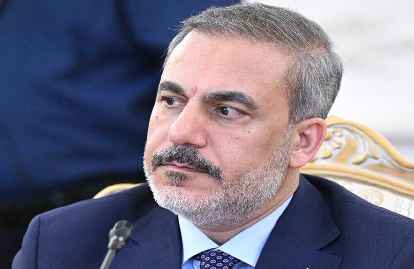 "حل مؤقت للنزاع".. فيدان يقيم بإيجابية لقاء وفدي روسيا وأوكرانيا في إسطنبول