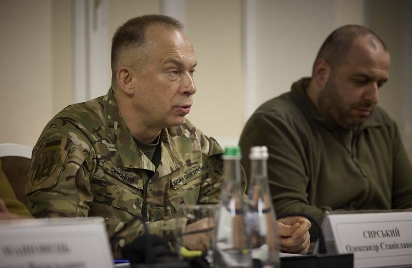 قائد القوات الأوكرانية يقر بخطورة الوضع في 5 مقاطع من الجبهة دفعة واحدة