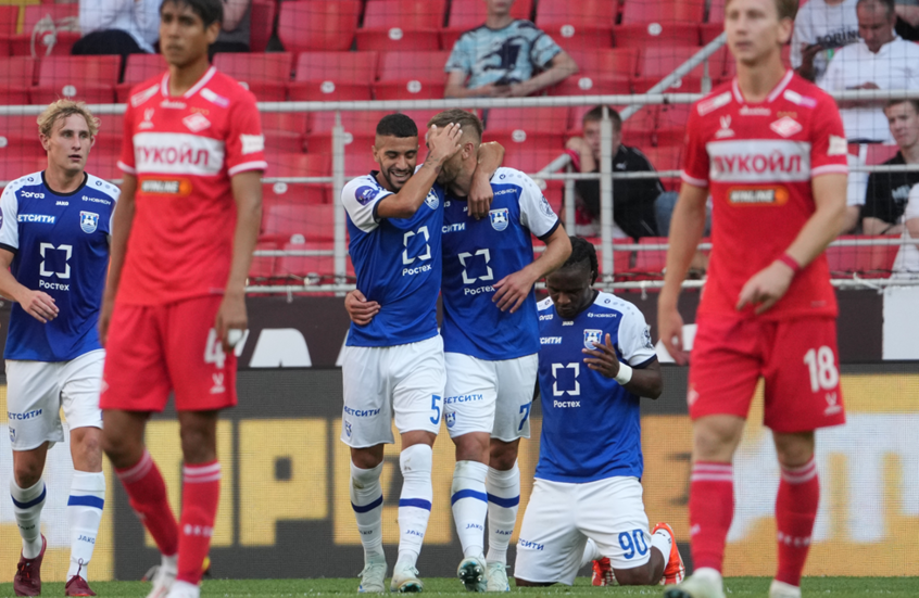 الدوري الروسي.. سبارتاك المنقوص من لاعبين يسقط بثلاثية أمام بالتيكا