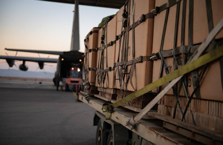 الجيش الإسرائيلي يعلن بدء تخصيص ممرات إنسانية لإدخال شاحنات مساعدات بشكل آمن عبر المؤسسات الدولية