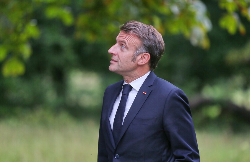 وزير إسرائيلي يهاجم ماكرون ويتهمه بالنازية (فيديو)