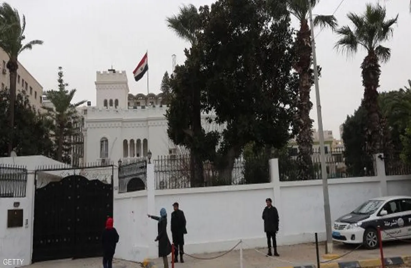 أول تعليق مصري على مزاعم اقتحام سفارة القاهرة في طرابلس