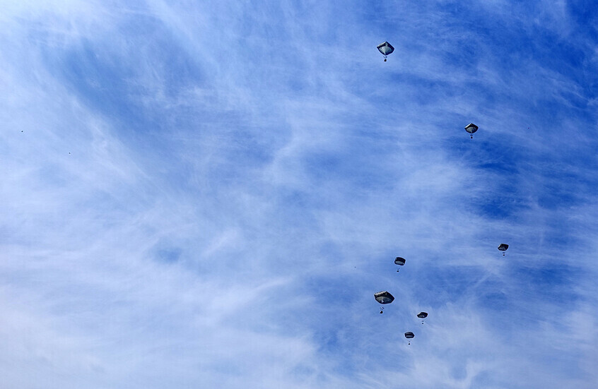 بريطانيا تبدأ بتطوير بالونات مسيرة استطلاعية