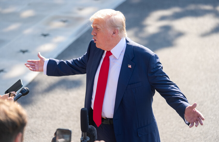 النفط يصعد بعد الاتفاق التجاري الأمريكي الأوروبي