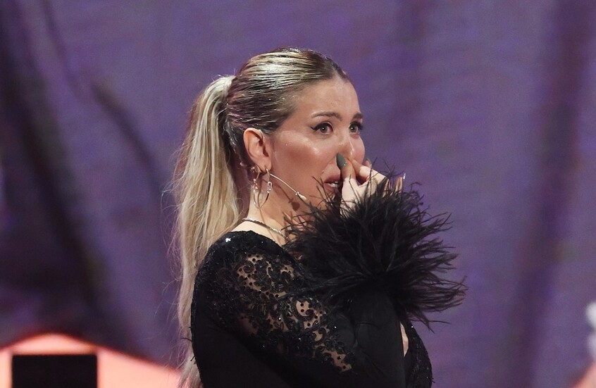 بعد نشر ناتاشا مقاطع فيديو فاضحة.. إيكاردي يرفع دعوى ضد سيدتين بداعي "الابتزاز"