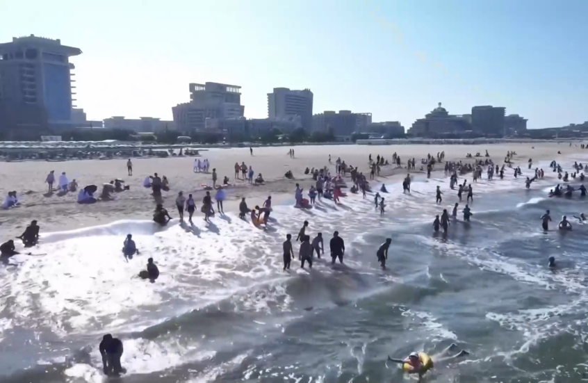 منتجع شاطئي جديد في كوريا الشمالية يفتح أبوابه أمام السياح المحليين