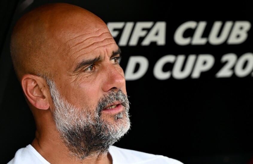 "أتوقف وأشاهد الأبقار تمر".. تصريح طريف من مدرب مانشستر سيتي!