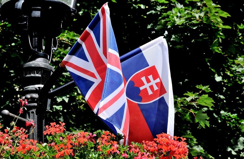 استدعاء السفير البريطاني إلى خارجية سلوفاكيا