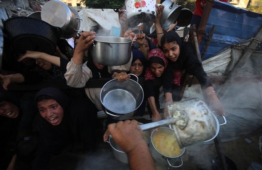 خطوة تعد الأولى من نوعها.. عضو جمهوري في الكونغرس الأمريكي يصف علنا الوضع في غزة بأنه "إبادة جماعية"