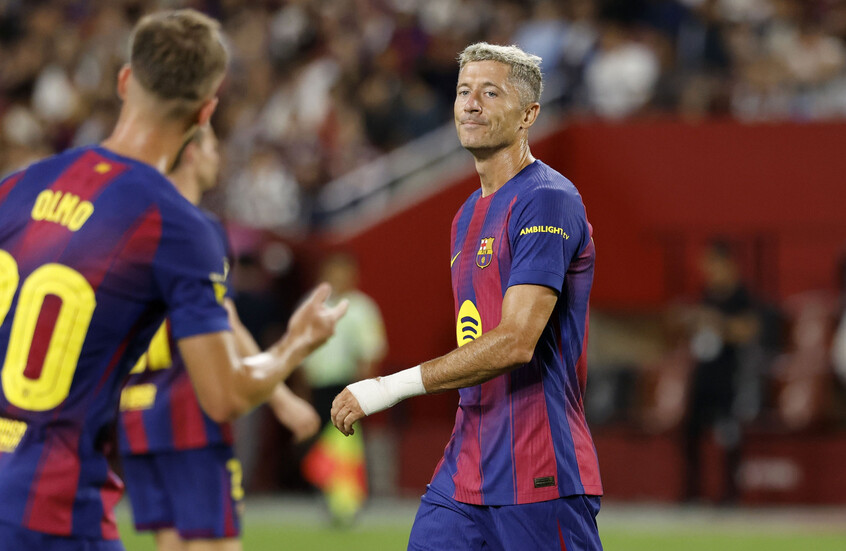 ليفاندوفسكي على رادار أندية السعودية.. وبرشلونة يحدد شرط الرحيل