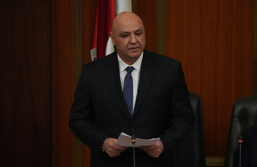 الرئيس اللبناني: علينا وعلى الجهات كافة التأكيد على حصرية السلاح بيد الجيش والقوى الأمنية