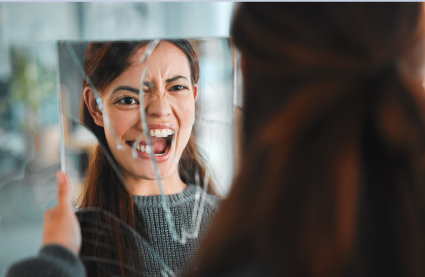 دراسة تحدد علامات واضحة تدل على الاعتلال النفسي