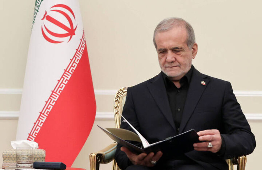 الرئيس الإيراني: البلاد على شفا أزمة نقص حاد في المياه