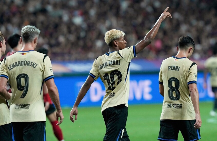 لامين جمال يرد الصاع صاعين ليزن العرب (فيديو)