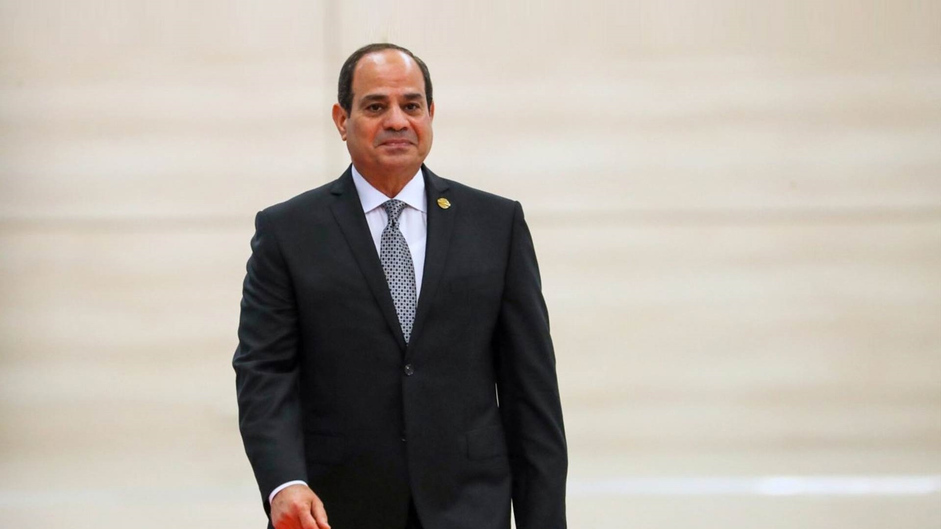 السيسي يحدث تعيينين جديدين في رئاسة الجمهورية وقناة السويس