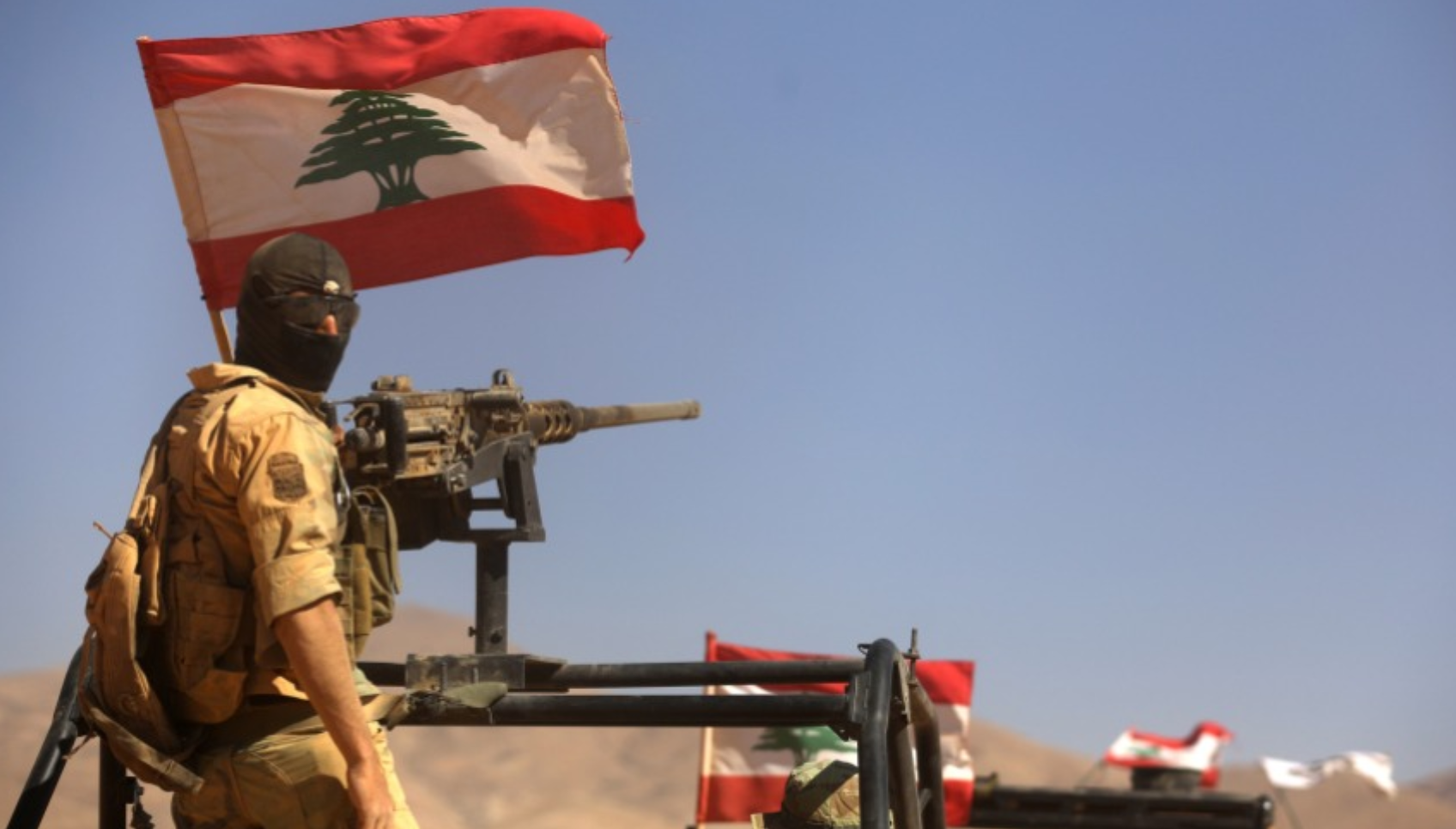 الجيش اللبناني يوقف 56 سوريا بتهمة التجول غير الشرعي داخل الأراضي اللبنانية