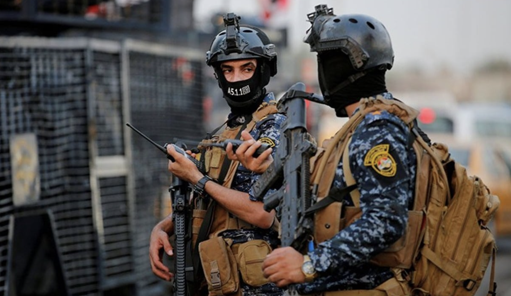 اعتقال "مشعوذ" وضبط 92 بطاقة ناخب وأختام مزورة في بغداد