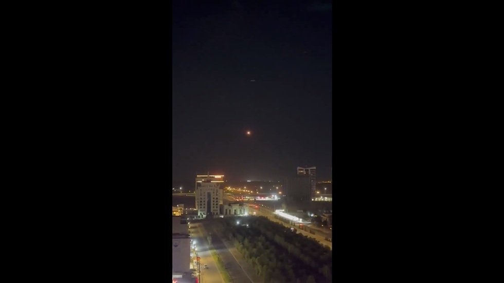 إقليم كردستان العراق يعلن إسقاط مسيرة مفخخة قرب مطار أربيل الدولي (فيديو)