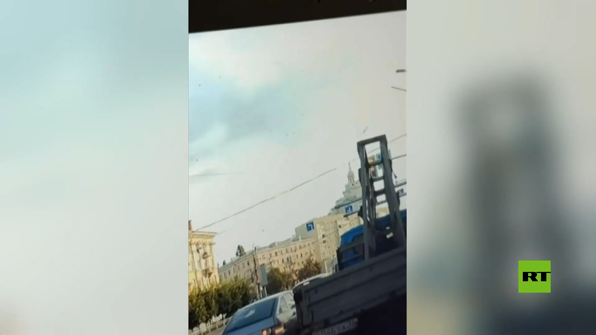 لحظة هجوم مسيرة أوكرانية على مبنى سكني في فورونيج