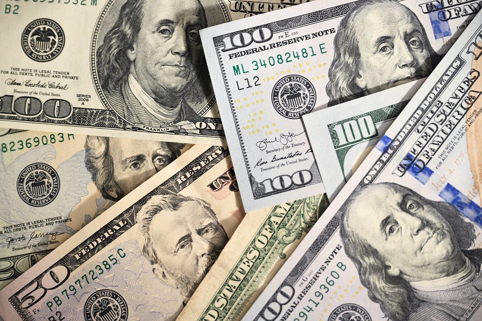 شبكة الحلم : مستشار سابق للبنتاغون: الولايات المتحدة ستقع في عزلة بسبب تخلي الدول عن الدولار في التجارة