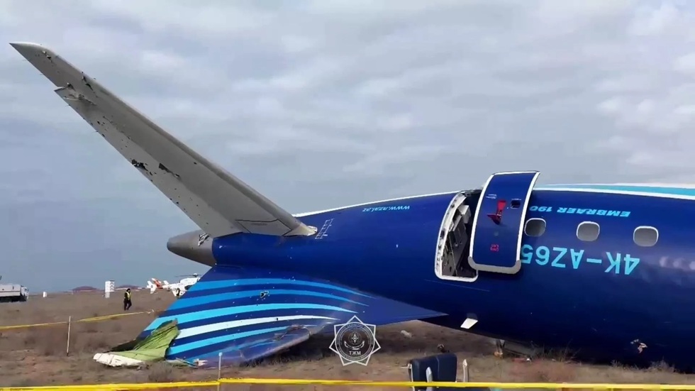 شبكة الحلم : أذربيجان تعتزم مقاضاة روسيا بسبب تحطم الطائرة الأذرية (AZAL)