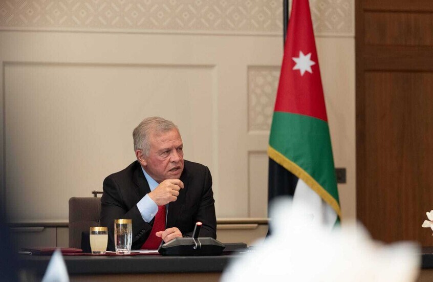 العاهل الأردني يؤكد دعم المملكة لأمن سوريا واستقرارها ووحدة أراضيها