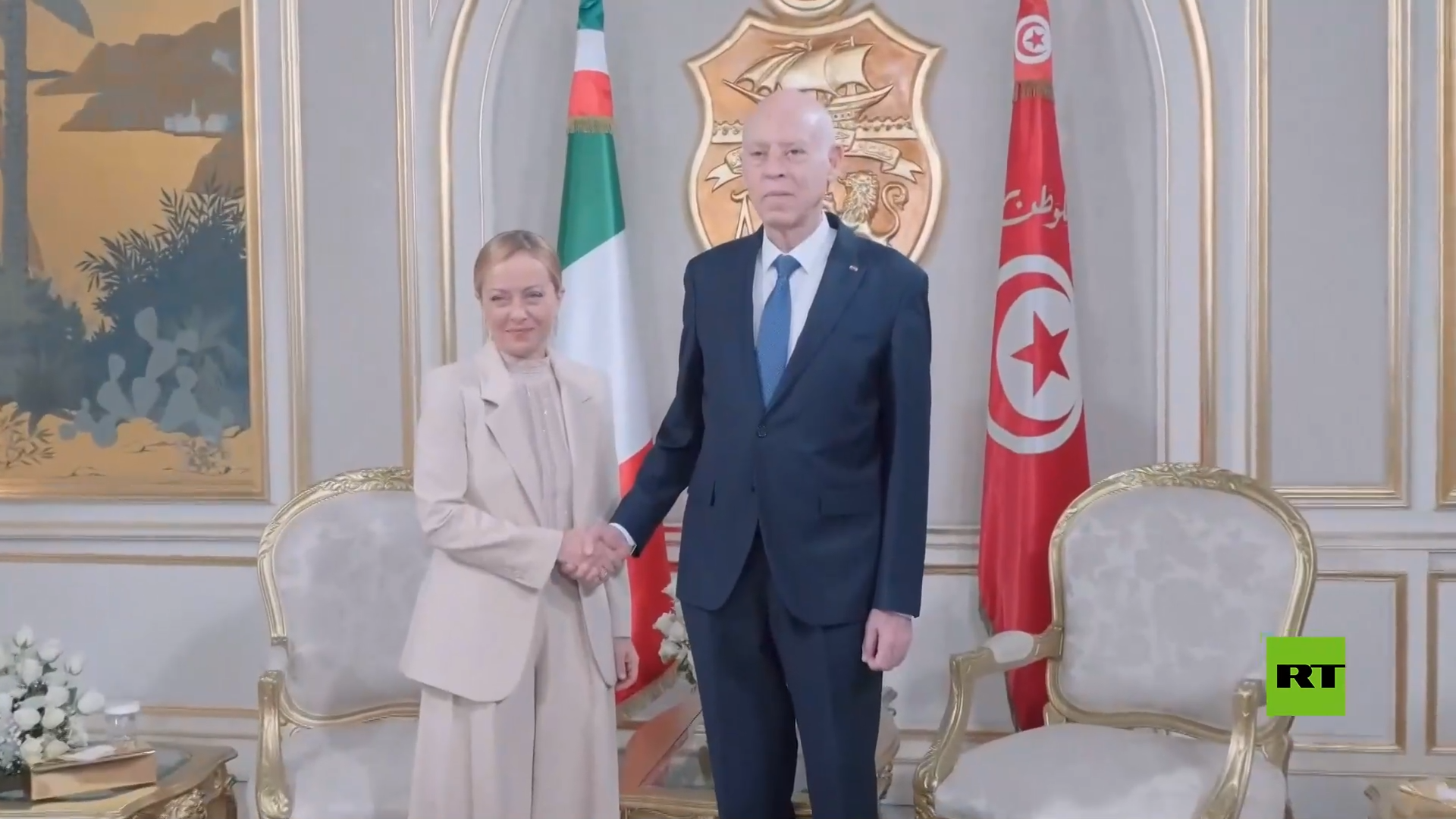 الرئيس التونسي قيس سعيد يستقبل رئيسة الوزراء الإيطالية في قصر قرطاج