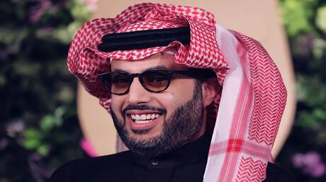 تركي آل الشيخ يرد على وزير مصري قارن بين بلاده والسعودية