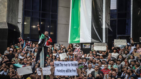 مصر.. نقابة الصحافيين تتبرأ من عماد الدين أديب بسبب إسرائيل وتؤكد شطبه من جداول القيد منذ العام 2020