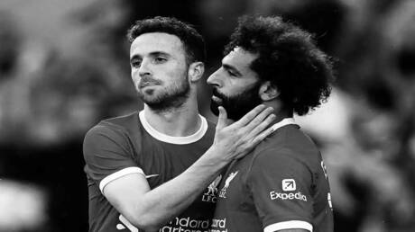 ما سبب الغياب المفاجئ لمحمد صلاح عن جنازة ديوغو جوتا؟