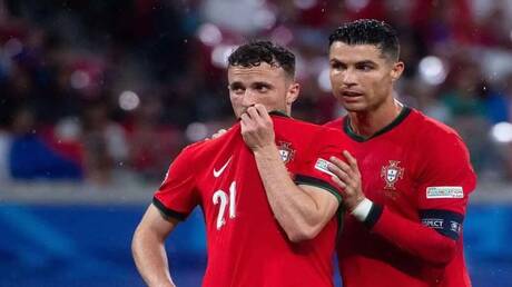 رغم غيابه عن الجنازة.. وعد كريستيانو رونالدو لزوجة ديوغو جوتا