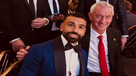 نجم ليفربول السابق يدعم محمد صلاح ويطالب بمنحه دورا قياديا في "الريدز"