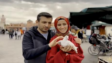صهر أردوغان يطلق منصة تواصل اجتماعي جديدة.. ويرحب بانضمام زوجته برسالة رومانسية