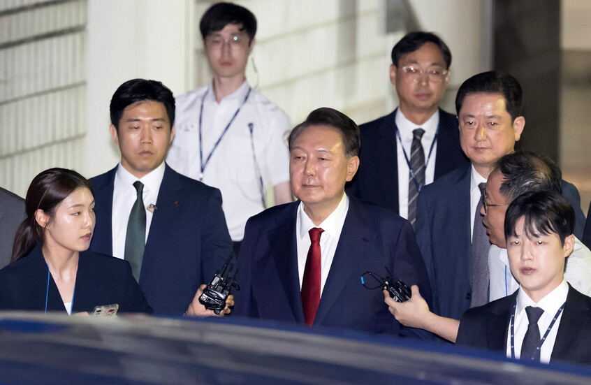 المستشار الكوري الجنوبي الخاص: الرئيس السابق يون قاوم توقيفه مستلقيا ومرتديا ملابس داخلية