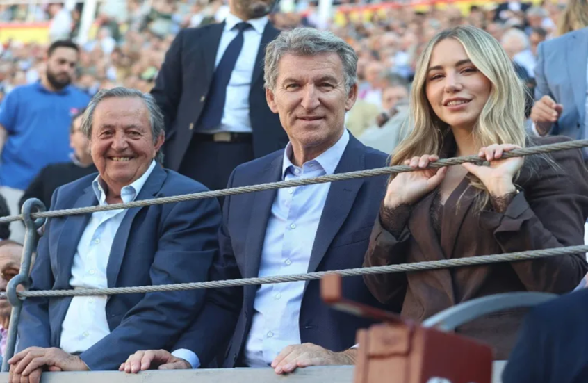 موجة شهادات مزورة تثير تداعيات سياسية في إسبانيا