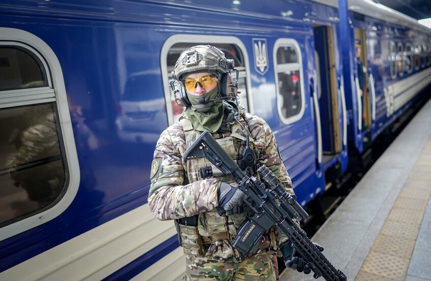 أوكرانيا.. تحذير من بدء ملاحقة عاملات القطاع الصحي المتخلفات عن تسجيل أنفسهن لدى مكاتب التجنيد